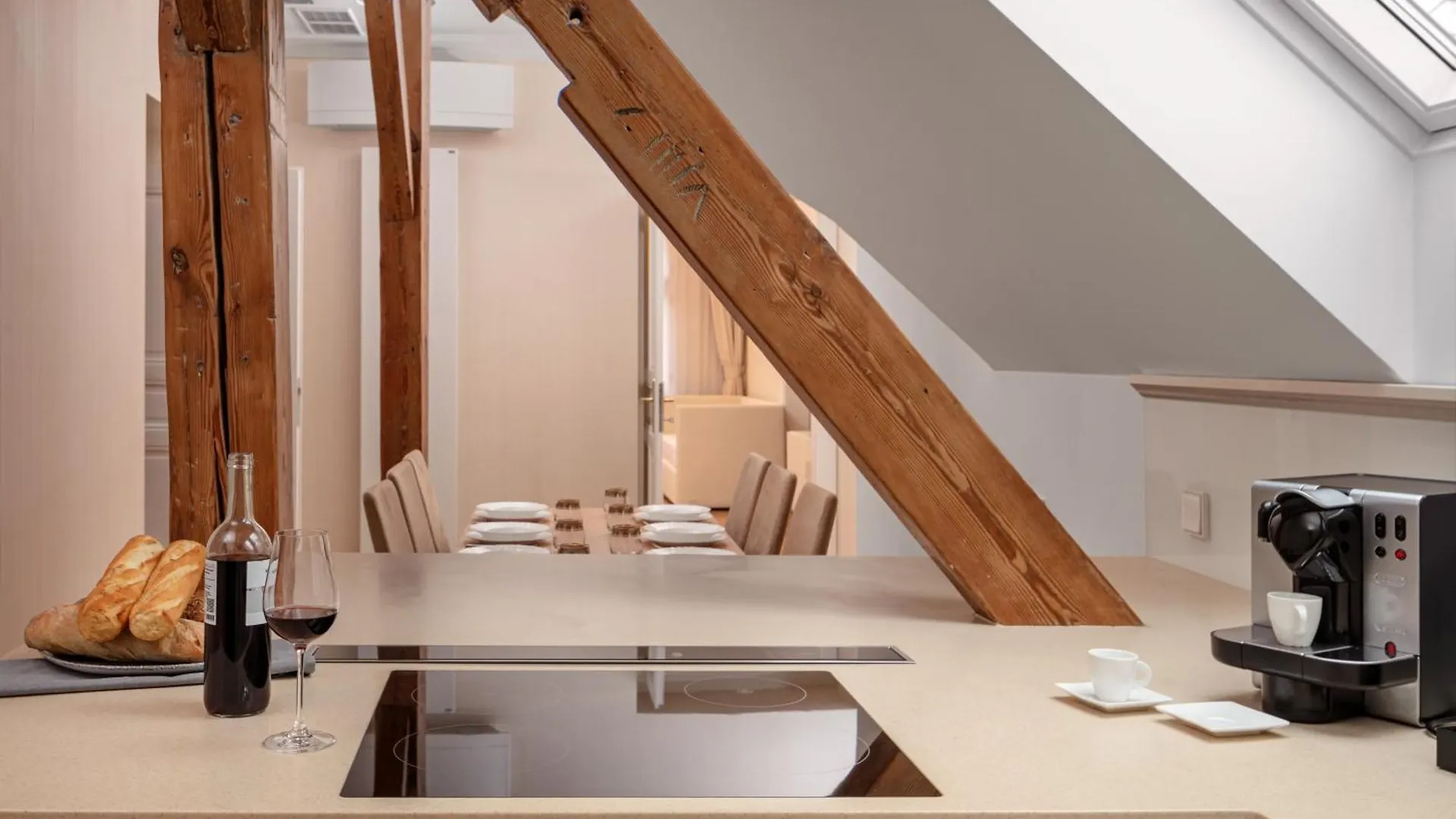 R16 Residences Прага