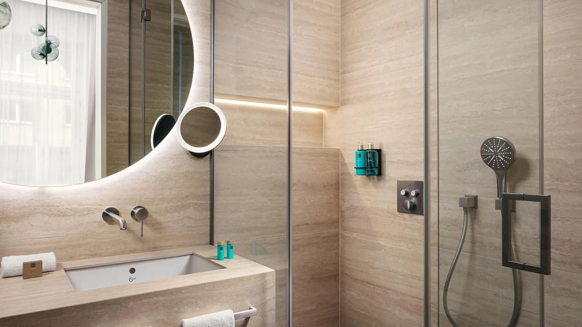 R16 Residences Prag
